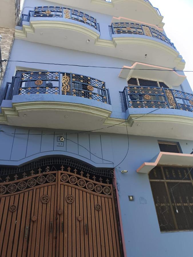 Shri Niwas Homestay Ayodhya ภายนอก รูปภาพ